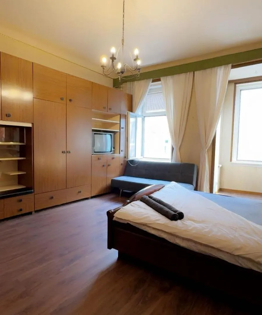 Comfy 2Br Apt For 5P Easy Access To Stadthalle Vienna 0*,